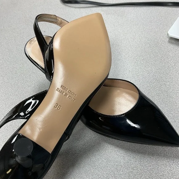 NWT Bianca Di Womens Size 36 Black Pointed Toe Slingback Kitten Heels Glossy - Picture 3 of 4